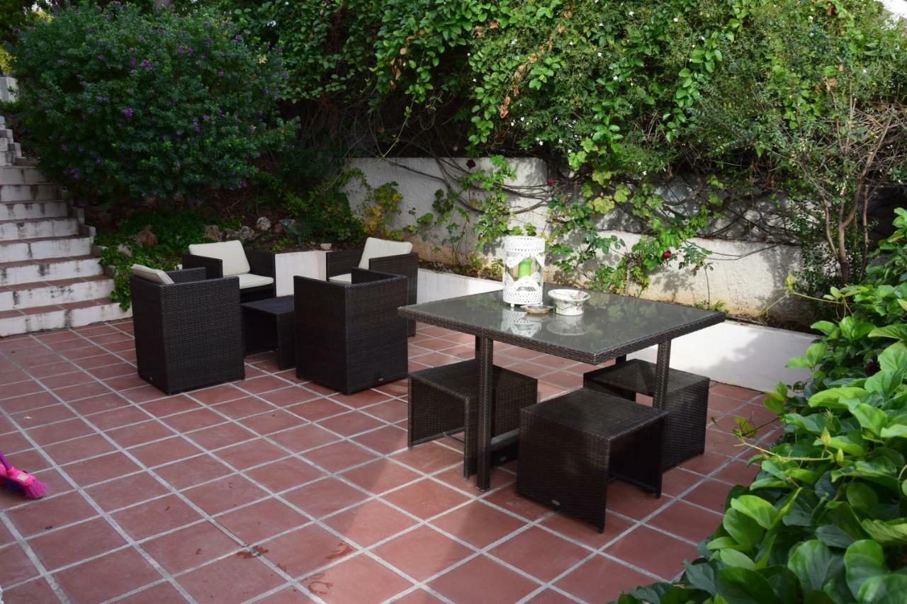 Apartamento-Estudio En Villa Con Piscina Malaga Bagian luar foto